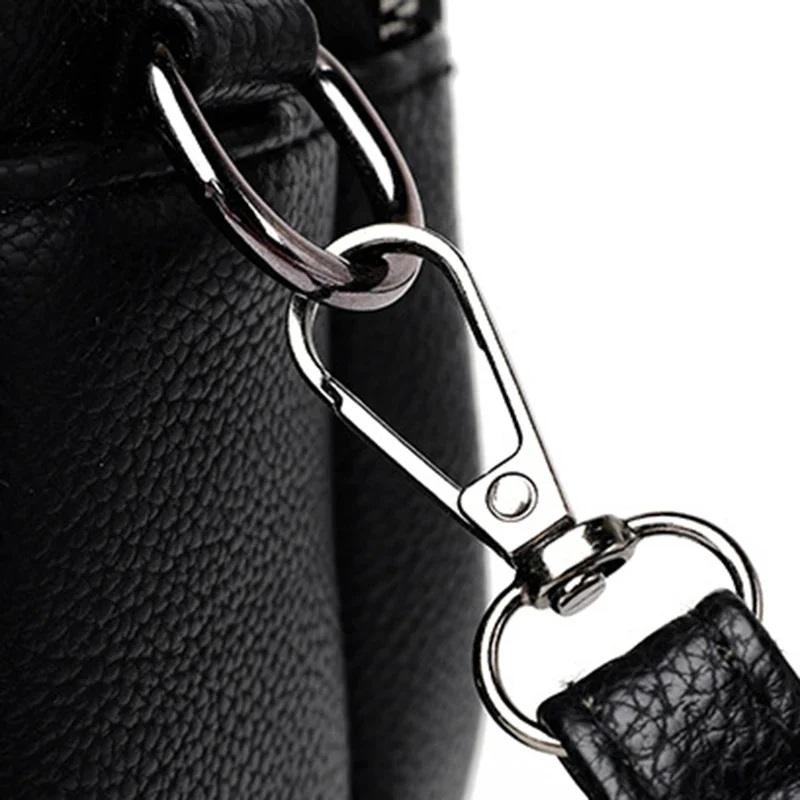 Solid Color Fashionable Rivet Zipper Women's Mobile Phone Bag