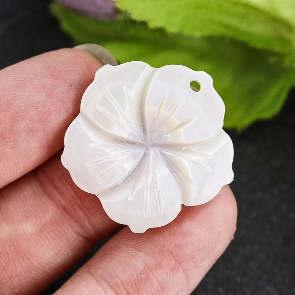 5pcs Natural Freshwater Shell Petal Pendant White MOP Flower Bead Charms DIY Jewelry Making Necklace Earrings Accessories