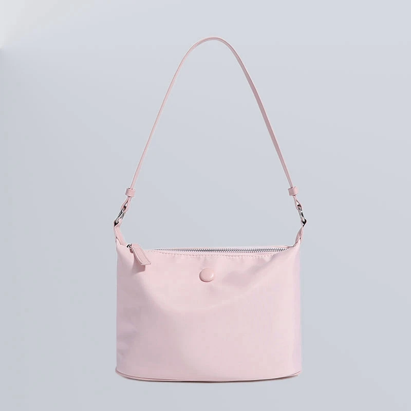 

Fashion Women's Bag 2024 New Waterproof Oxford Cloth Shoulder Bag for Leisure Commuting Large Capacity Underarm Bag
