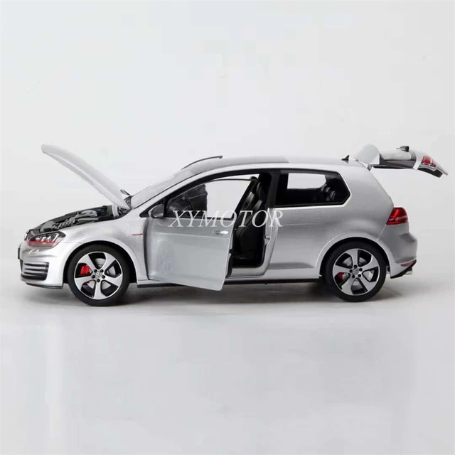 VW Volkswagen Golf GTI Reflex Silver Norev 1/18