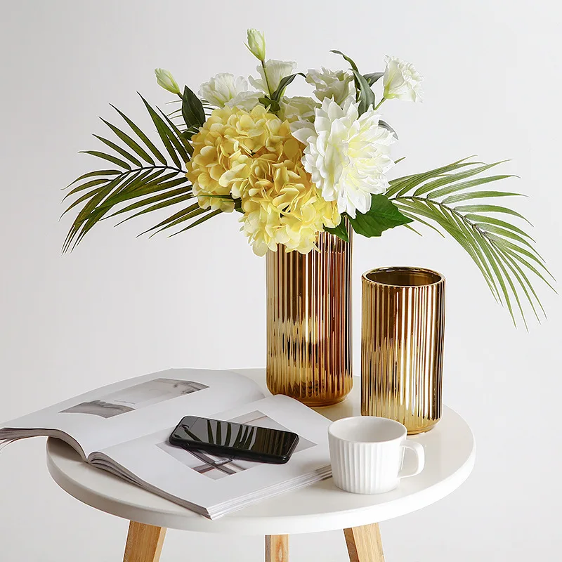 Simple electroplated striped gold solid color flower arrangement Ceramic vase Modern decoration vase home decoration ins 4