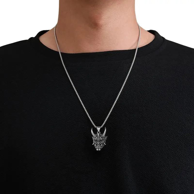 

Gothic Skull Pendant Necklace Multi-Purpose Terror Necklaces Unisex Halloween Hell Devil Pendant