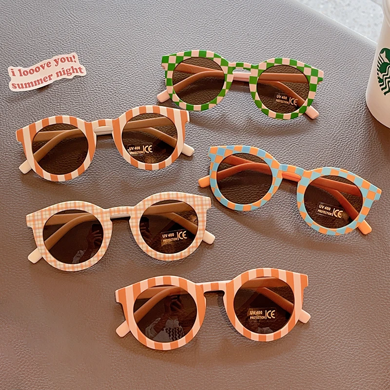 Kids Checker Panel Round Sunglasses 1