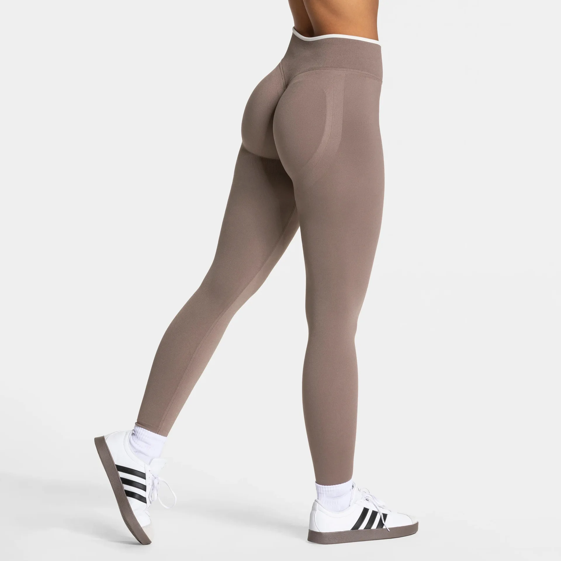 Women Solid Color Seamless Leggings White Edge Waist Tight High Waist Hip Lifting Yoga pants 2026New 1