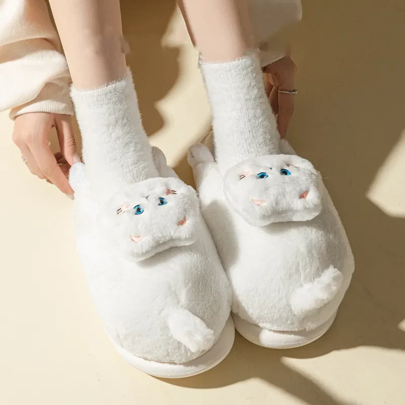 Winter Women's Slippers Holding Cat Cartoon Cute Home Cotton Slippers Winter New Soft Sole Thickened Warm Couple Plush Shoes 3