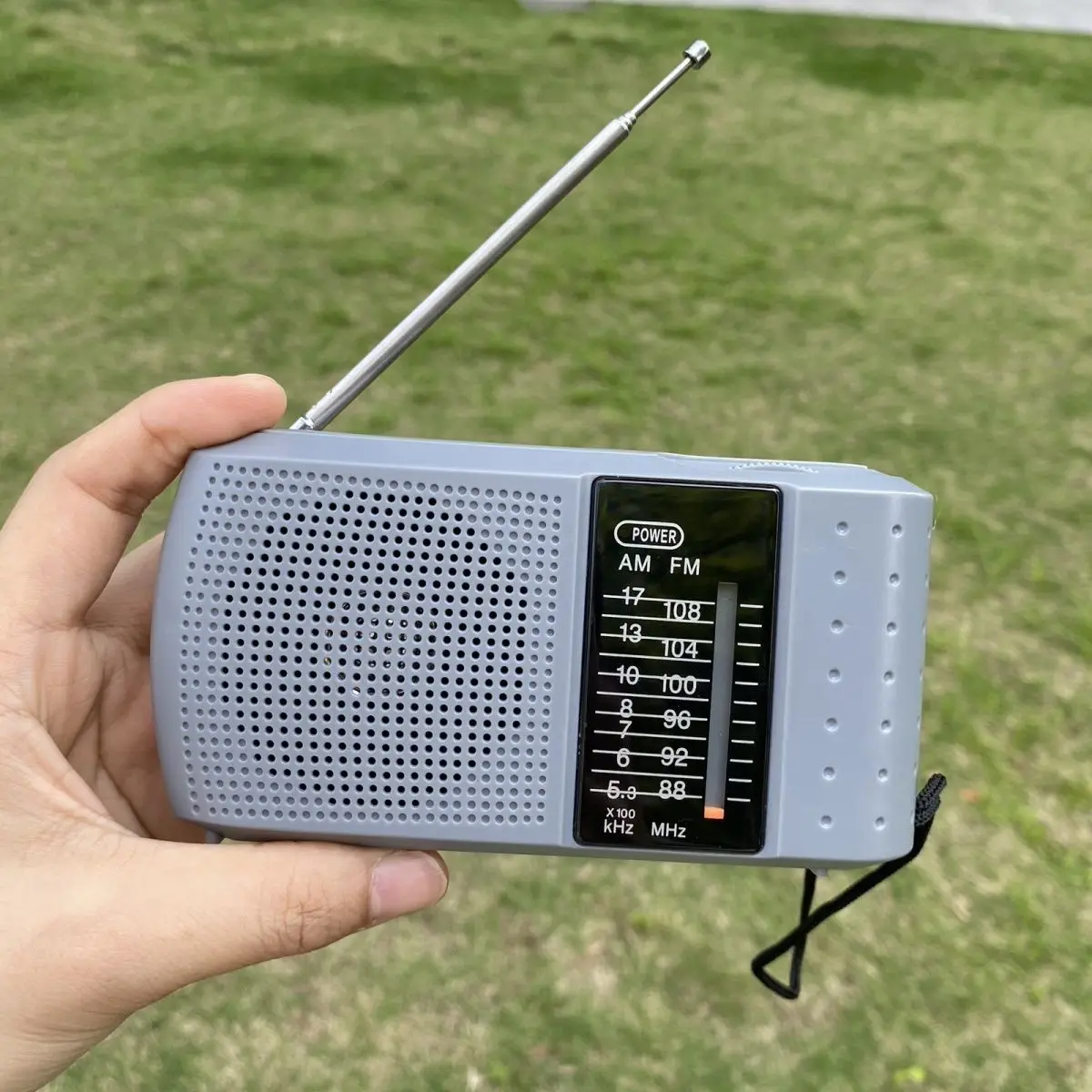 Mini Portable FM AM Radio High Sensitivity Radios Receiver Built-in Speaker with Retractable Rod Antenna Support 3.5mm Headphone