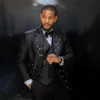 Elegance Jacquard Beaded Crystals Men Suits 3 Pieces Groom Wedding Tuxedos Male Prom Party Blazers Formal Customized Costume 1
