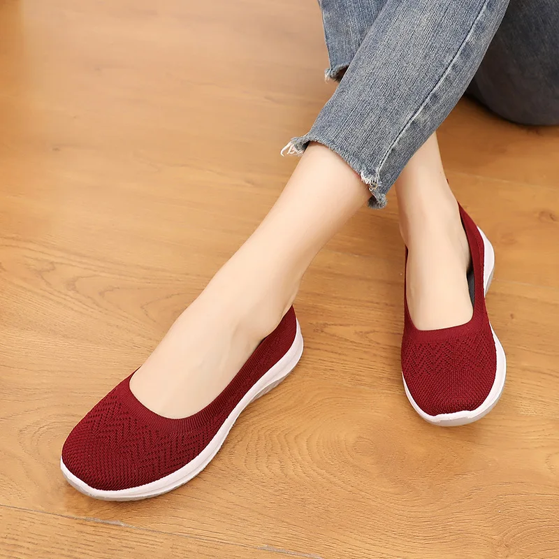 Women Slip on Mesh Flats Shoes Ladies Breathable Mom Casual Loafer New Autumn Female Light Comfort Flat Women Walking Shoes