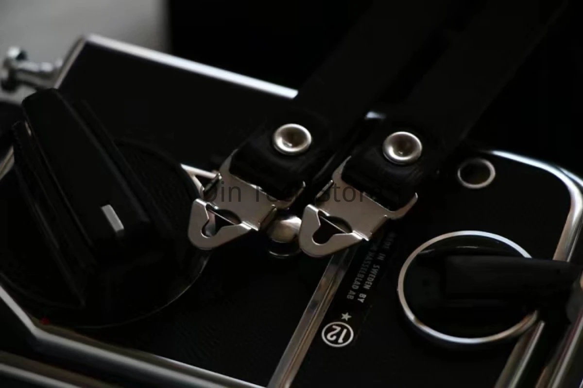 本革製 HASSELBLADストラップ 503cw/SWCなど用 032000000168_mh4DJPl.jpg