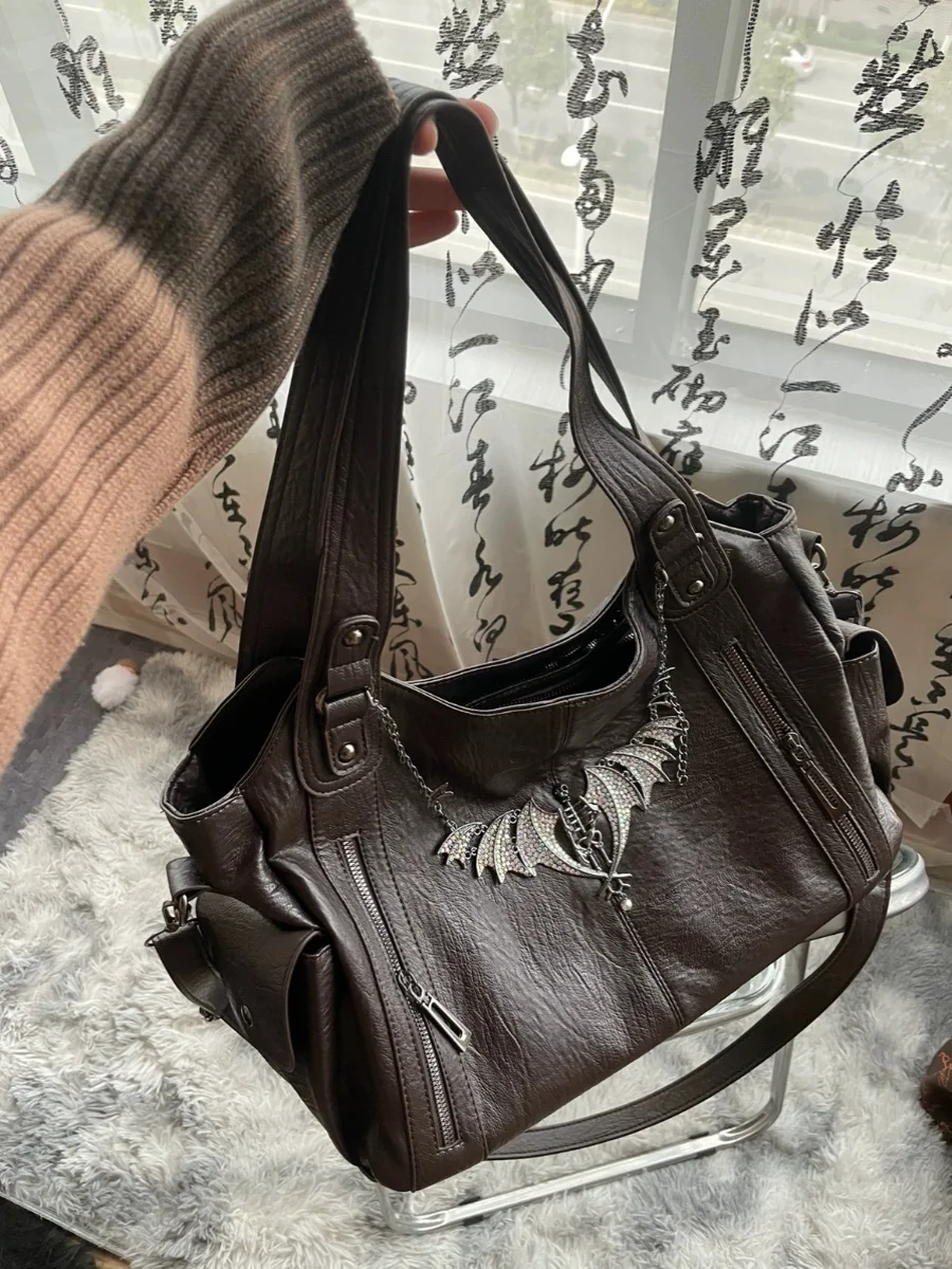 

Черная Готическая сумка Y2K, кожаные универсальные повседневные сумки через плечо в стиле панк, сумки-тоуты