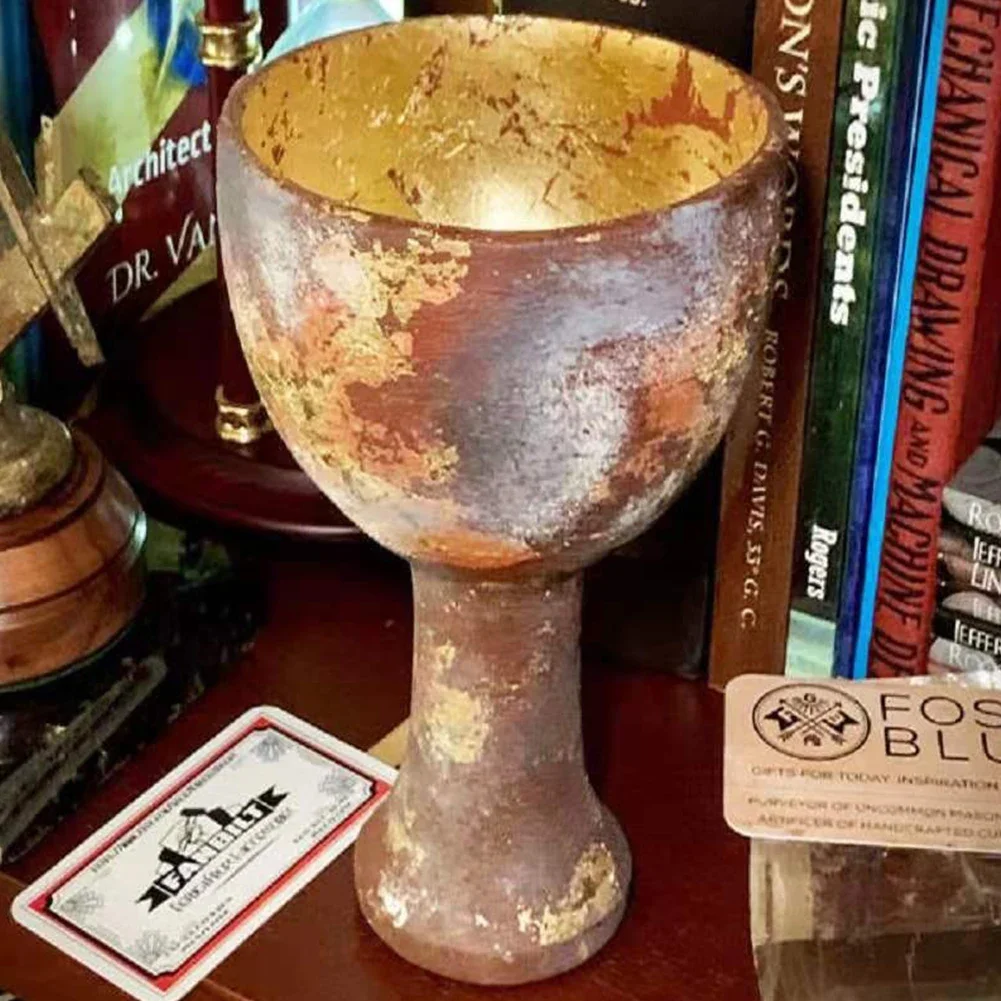 Halloween Retro Wine Cup Sculpture Indiana Jones Holy Grail Cup Christmas Old-Fashioned Cup Statue Resin Desktop Decoration