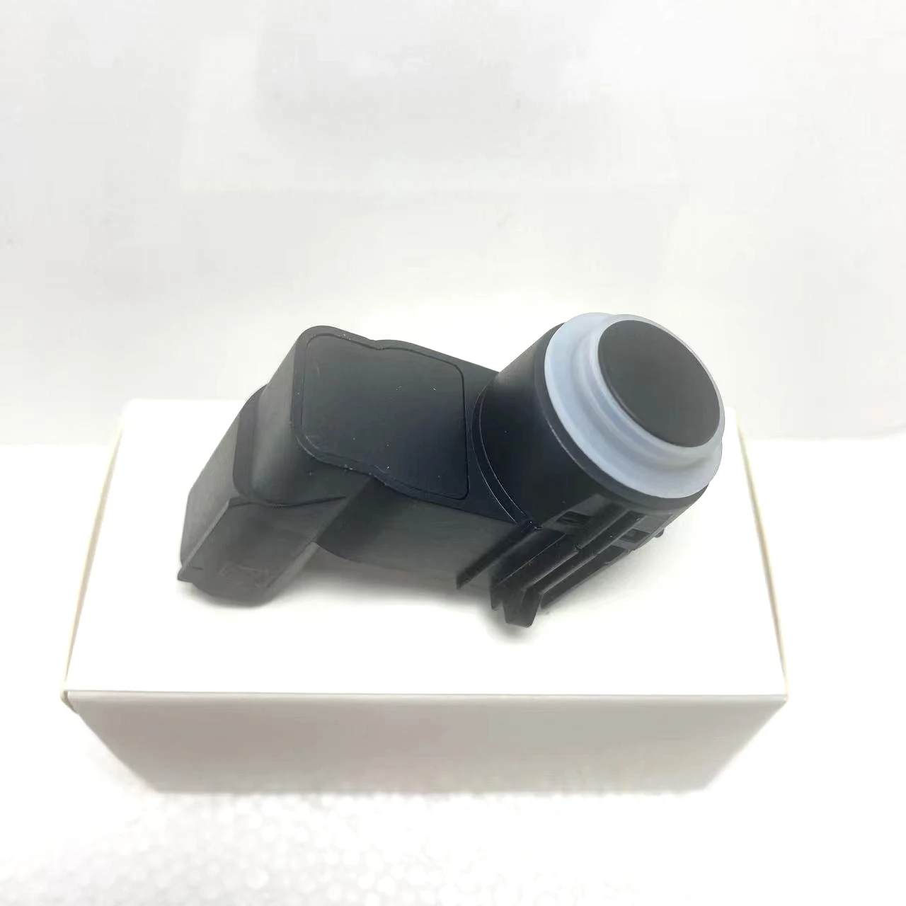 Parking sensor retainer 9677782980 PDC parking reversing sensor for Citroen DS3 C3 Peugeot 3008 5008 2008 9677782977 9677783277 9664027977 9666737177