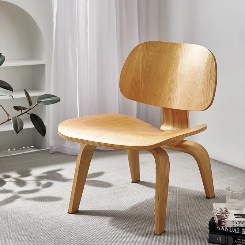 Nordic Modern Minimalist Reading Chair Back Chair Modern Designer Solid Wood Low Stool Leisure High-end dining chair