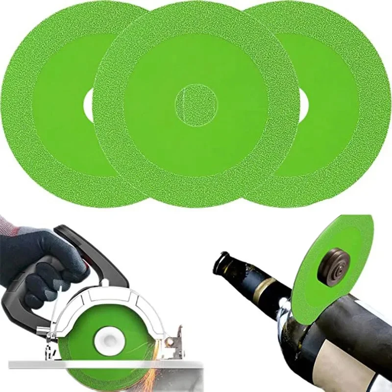 Kesme bıçağındaki elmas kenar dokusunun yakın çekimi