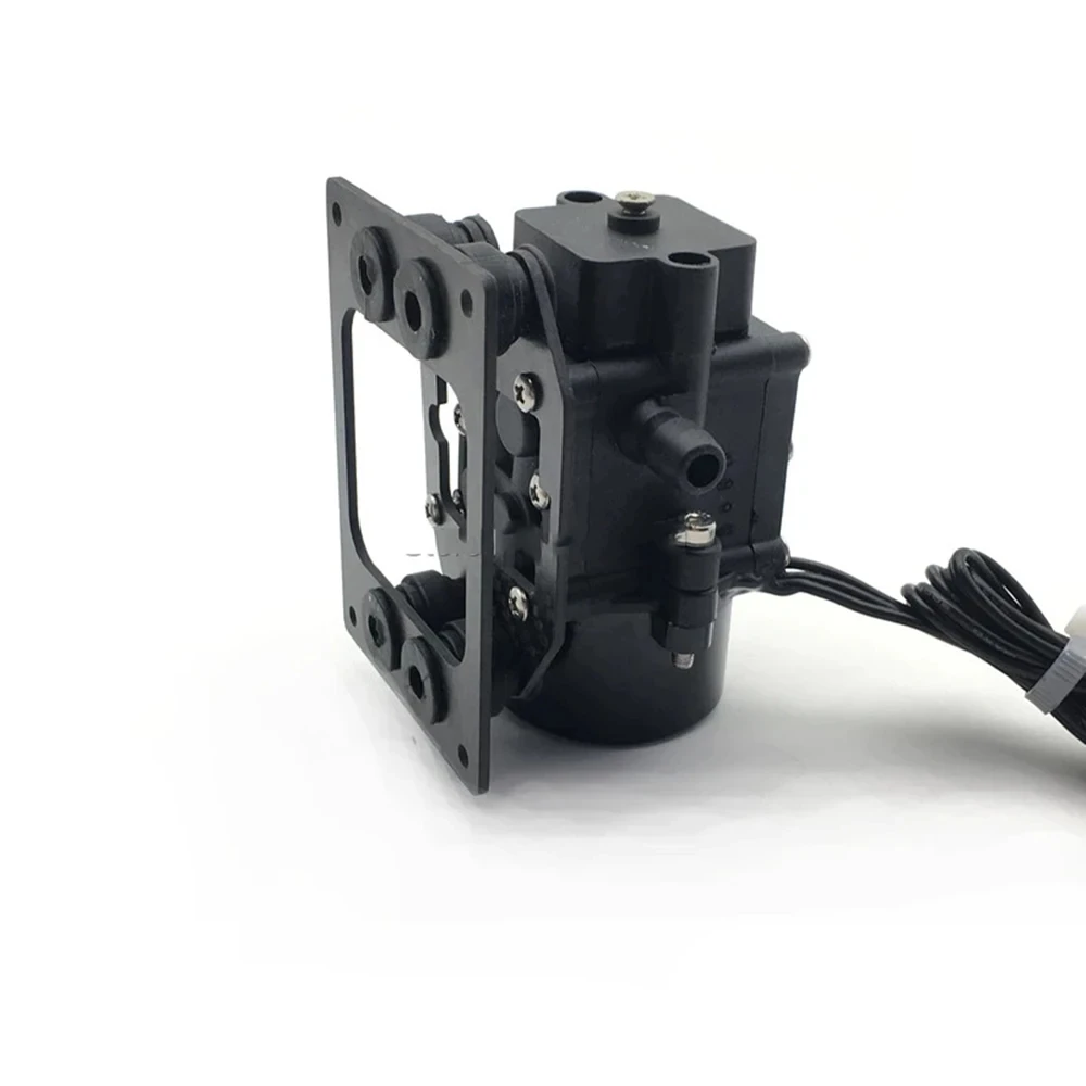 Montaje De Bomba De Agua Sin Escolbillas, Lalmina Absorbente De Impacto, Montaje Fijo, Utilizado Para Drones De Proteccion De Plan