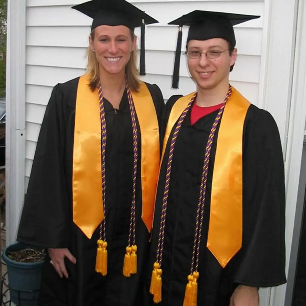 Thrilled to announce that I graduated from Grand Canyon University last  week with a Bachelor's Degree in Advertising and Graphic Design. My  experience at GCU has been nothing but incredible and I… |, image size:1001x1001