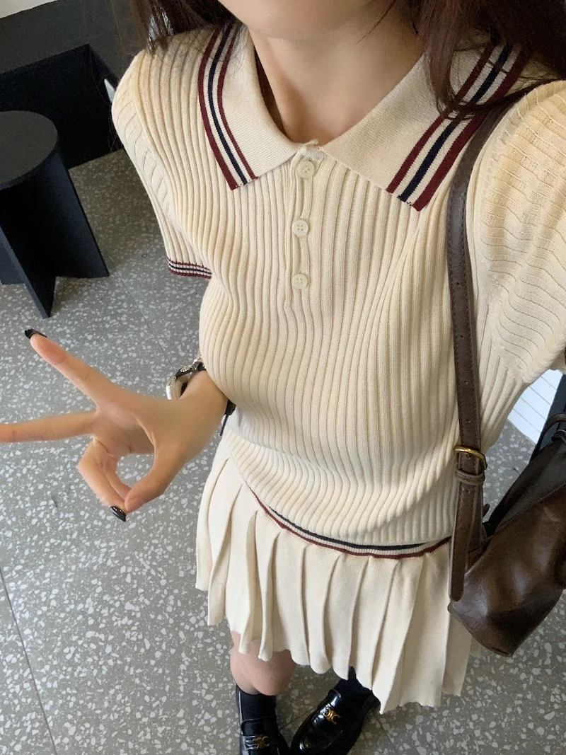 Autumn Knitted Two-piece Skirt Set Women Turn-down Collar Short Sleeve Top Pleated Mini Skirt Korean Fashion Knitting Outfits
