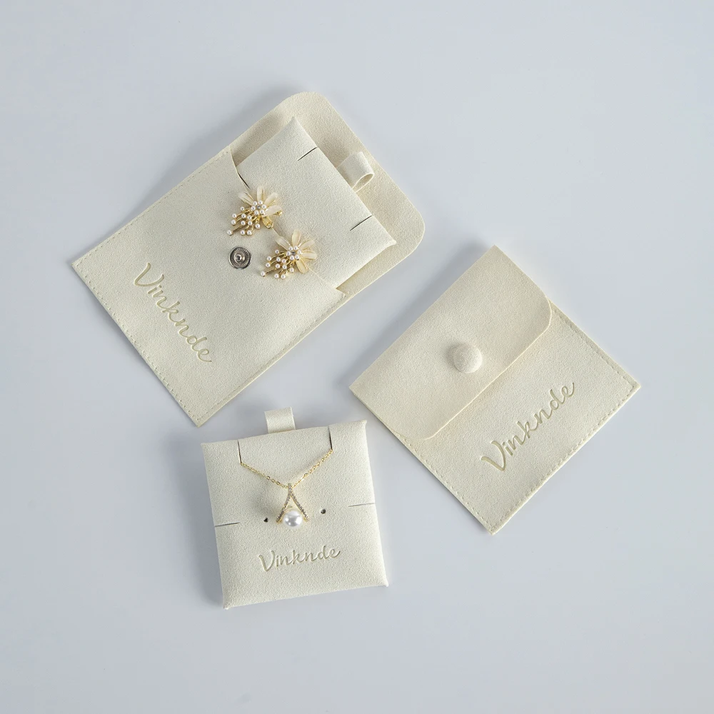 Fashionable Small Ivory Velvet Microfiber Jewelry Bags 8*8cm Custom Logo Jewelry Earrings Necklace Organizer Bag With Cards Pads