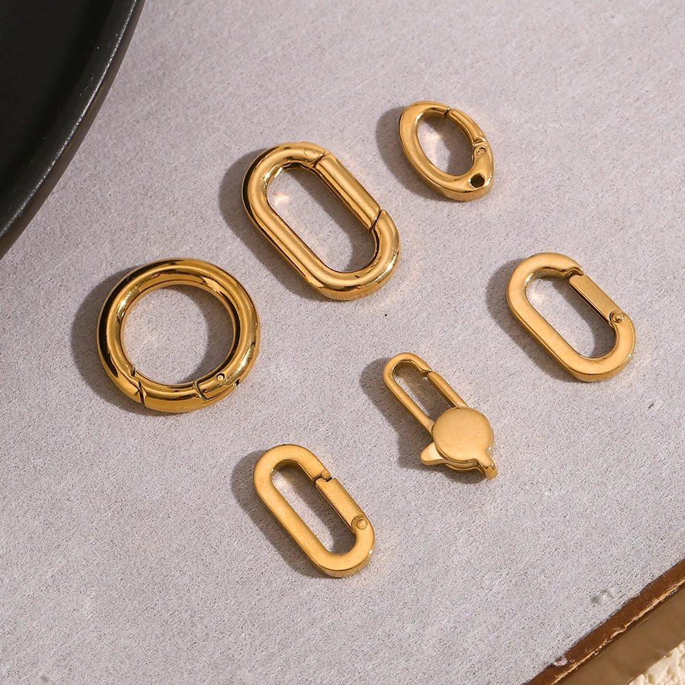Elegant Round Oval Buckle Pendants - 18k Gold Plated Stainless Steel