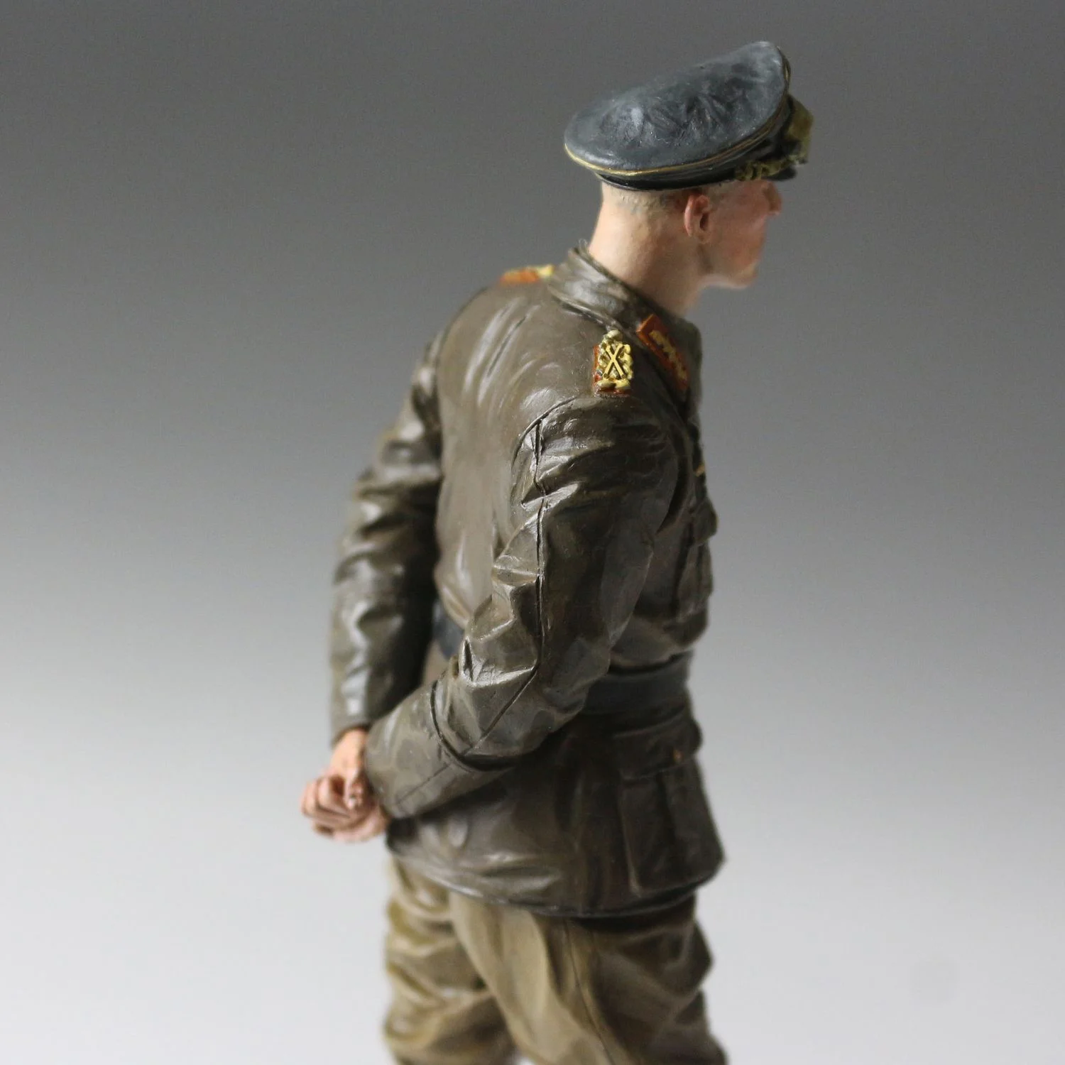 1/16 Scale Die-cast Resin Figure Model Assembling Kit Resin Mannequin Toy German Soldier Unpainted 5