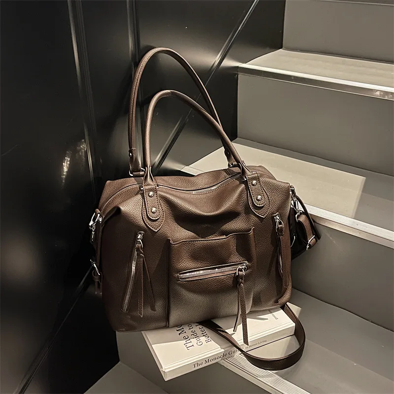 Large Capaci American Retro Leather Tote Bag 2026 New Sle Commuter Crossbody Bag Handheld Armpit Bag Soft Leather Purse Handbags