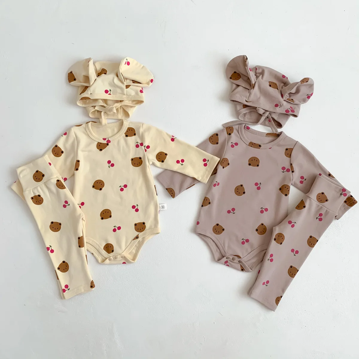 

Korean New Born Baby Clothes Sets Cartoon Print Bodysuits High Waist Pants Hats 3Pcs Toddler Boy Cotton Outfits Baby Girls Set
