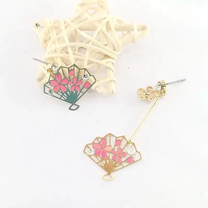 여성용 귀여운 사쿠라 꽃 선풍기 귀걸이, 패션 쥬얼리, 금속 에나멜 에폭시, 미적, 도매, 로트당 10 쌍