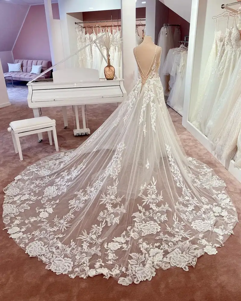 JIERUIZE Luxury Lace Appliques Backless Wedding Dresses Deep V-neck Spaghetti Straps Bridal Gowns Sexy Low Back Court Train 3