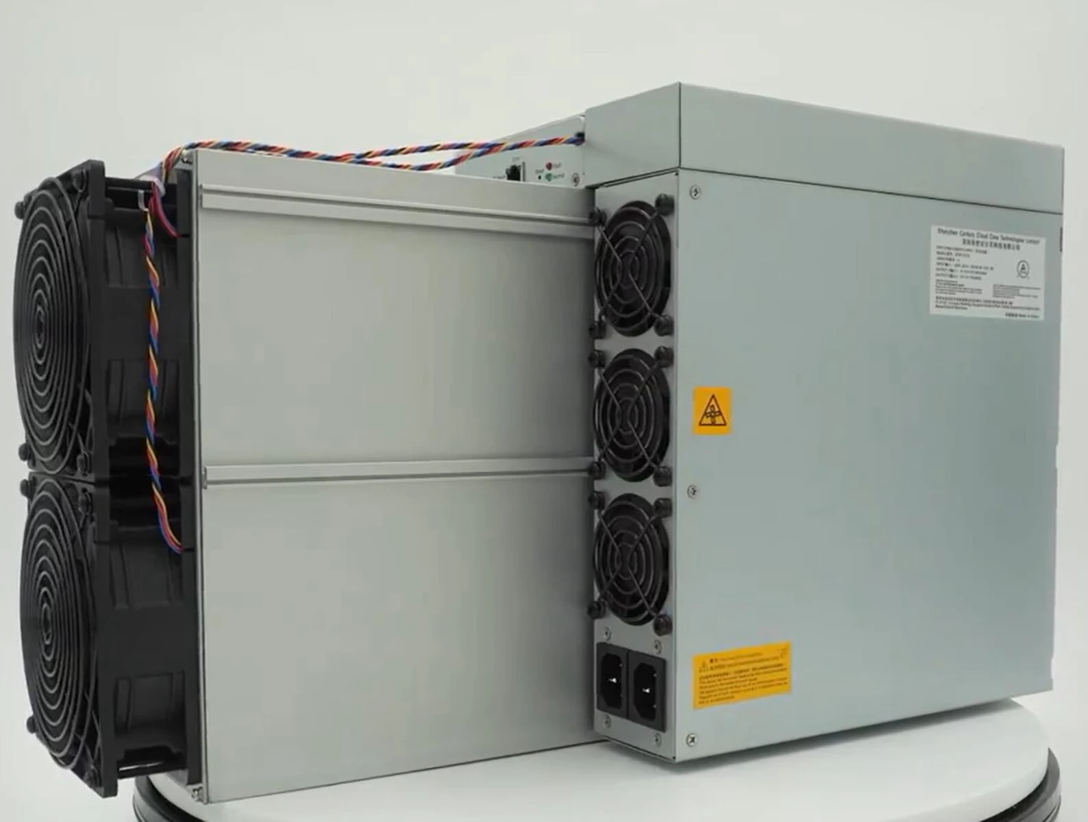 Рисунок 2 - Antminer E9 2.4GH/2