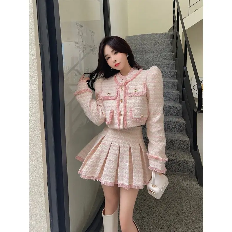 Fitted Mini Skirt Set with Striped Single-Breasted Mid-Length Shirt
