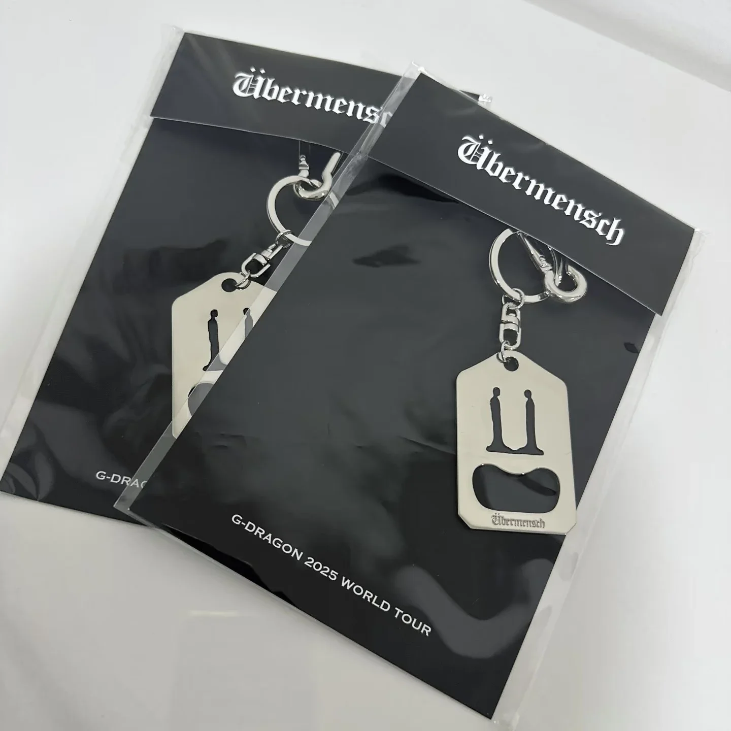 G-DRAGON 2025 WORLD TOUR キーホルダー G-DRAGON 2025 WORLD TOUR ÜBERMENSCH OFFICIAL MD [KEYCAP