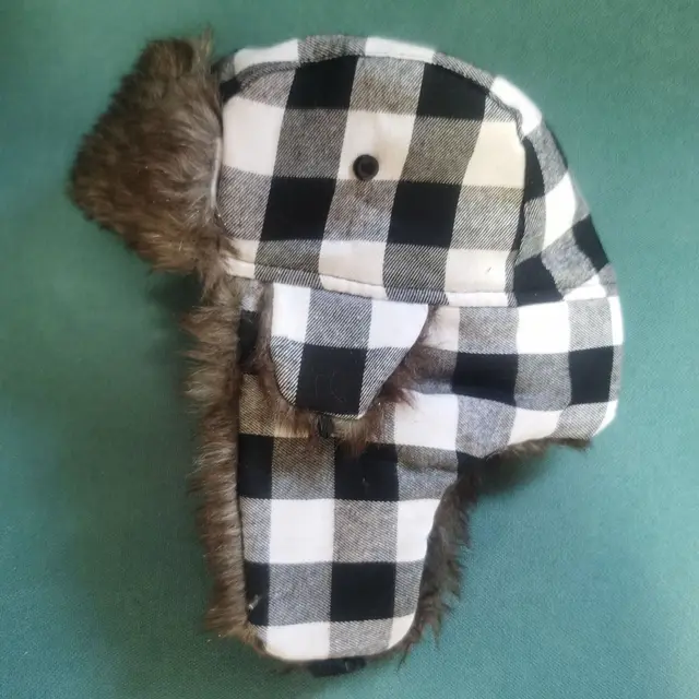 Lumberjack Plaid Bomber Hat Black Beanie WAHALAA] Lumberjack Plaid