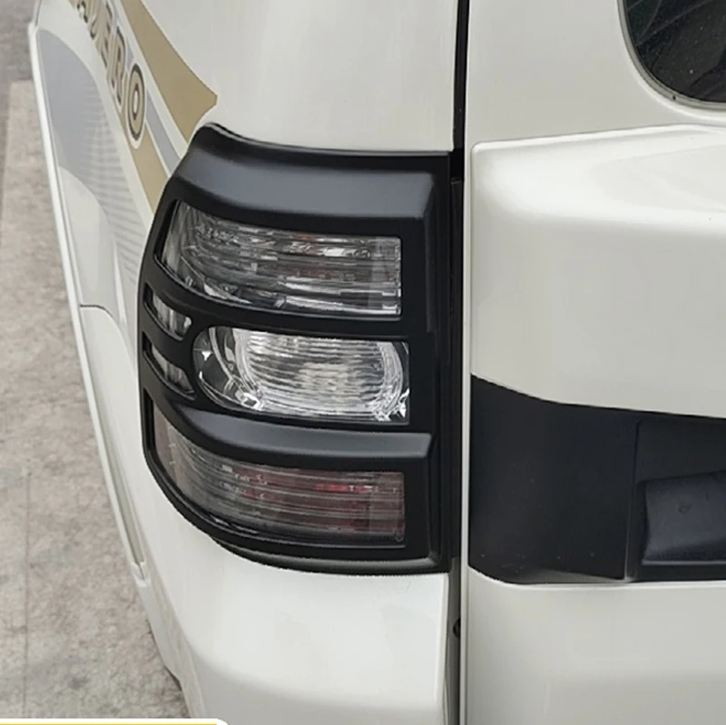 미쓰비시 PAJERO V93/V97 2007 -2022 미등 가드 실버용 무광 블랙 후면 램프 커버, 2 개