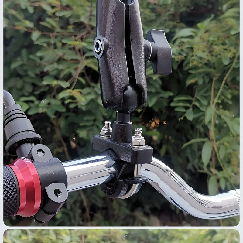 Achetez un support de caméra d'action en composite noir - Fixation robuste pour GoPro, vue éclatée des composants.