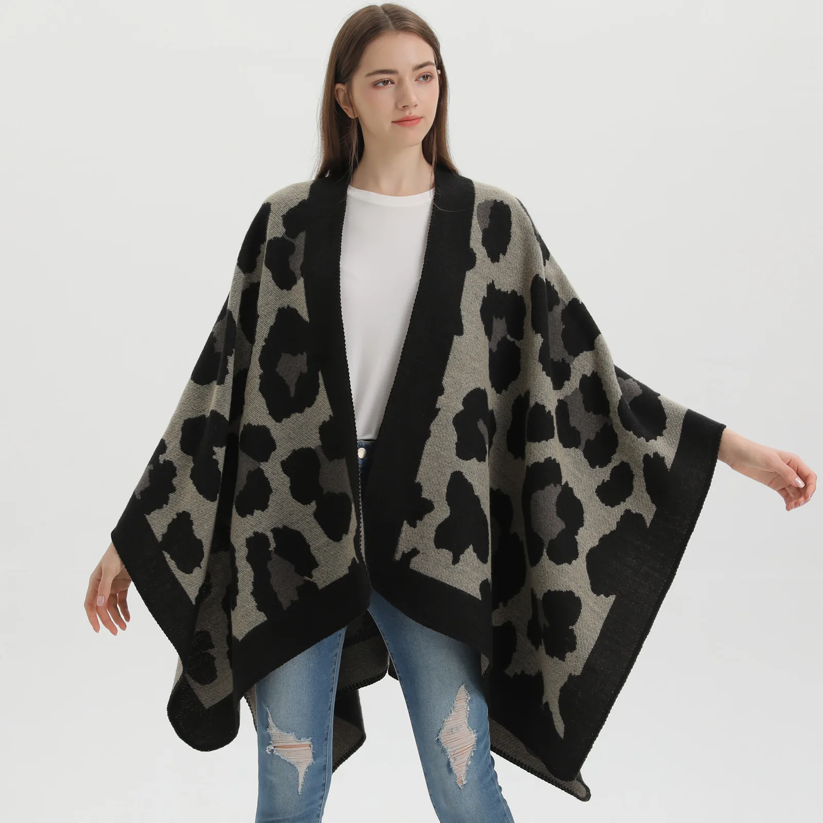 

Warm Shawl Wraps Bufanda Mujer Vintage Leopard Capes Women Pashmina Loose Coats Elegant Winter Imitation Cashmere Cloaks Ponchos