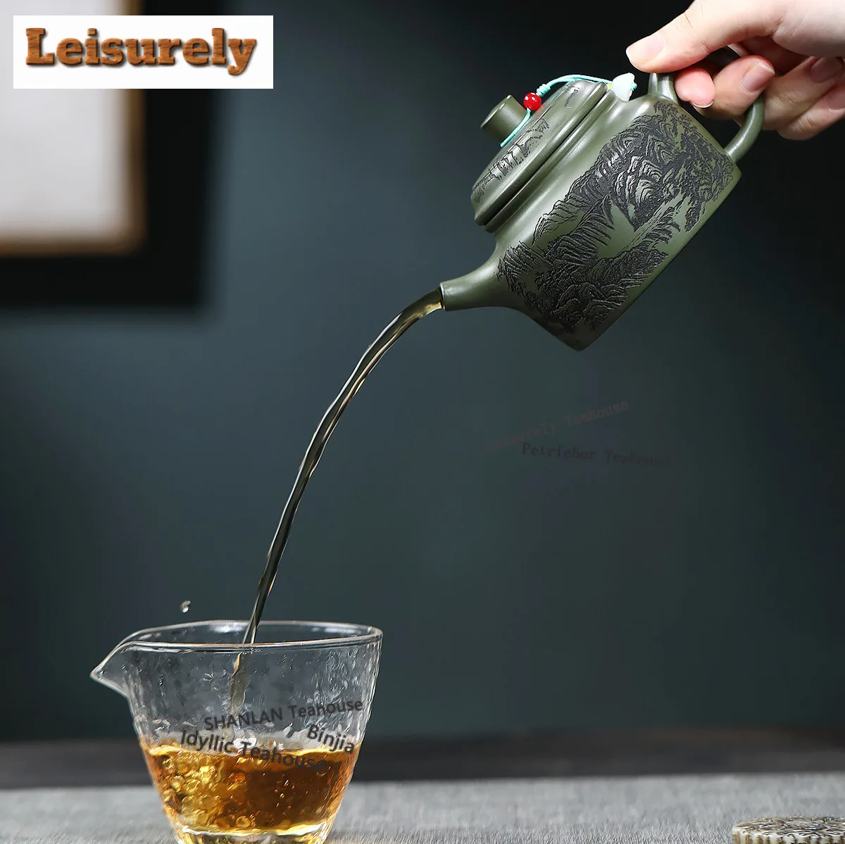 250ml Authentic Yixing Purple Clay Teapots Handmade De Zhong Pot Raw Ore Green Mud Kettle Chinese Zisha Tea Set Cafes Supplies