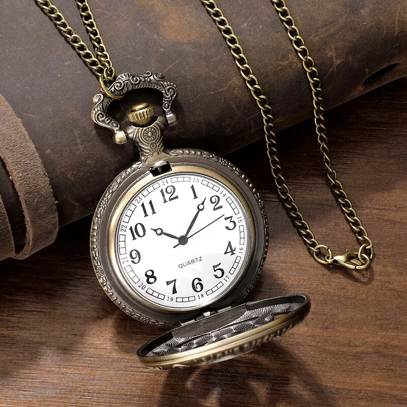 Pocket Watch Exquisite Famous Anime Yellow Hat Hollow Carved Quartz Pocket Watch Necklace Pendant Gifts Women Man Fob Chain