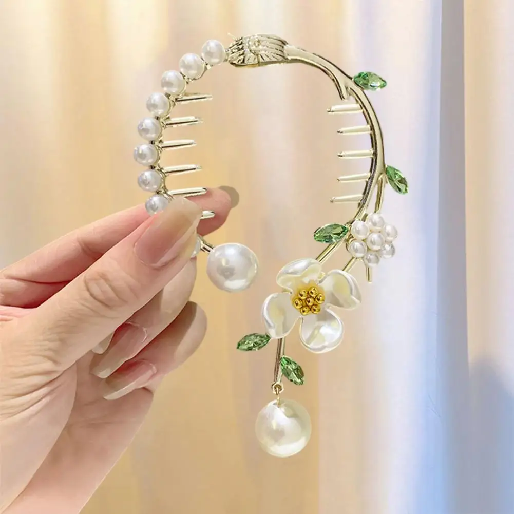 

Elegant Hair Claw with Faux Pearls Tassel Flower Leaf Decor Hair Claw Clip Elegant Pearl Clip for Girls Women with Thick Long