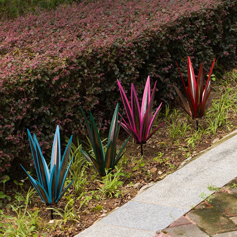 Garden Art Decor Animal Sculpture Decorations Artificial Metal Agave Tequila Paisagem Escultura DIY Jardim P&aacute;tio Plug-in Planta De Metal R&uacute;stico Dor Da M&atilde;o Decora&ccedil;&atilde;o De C