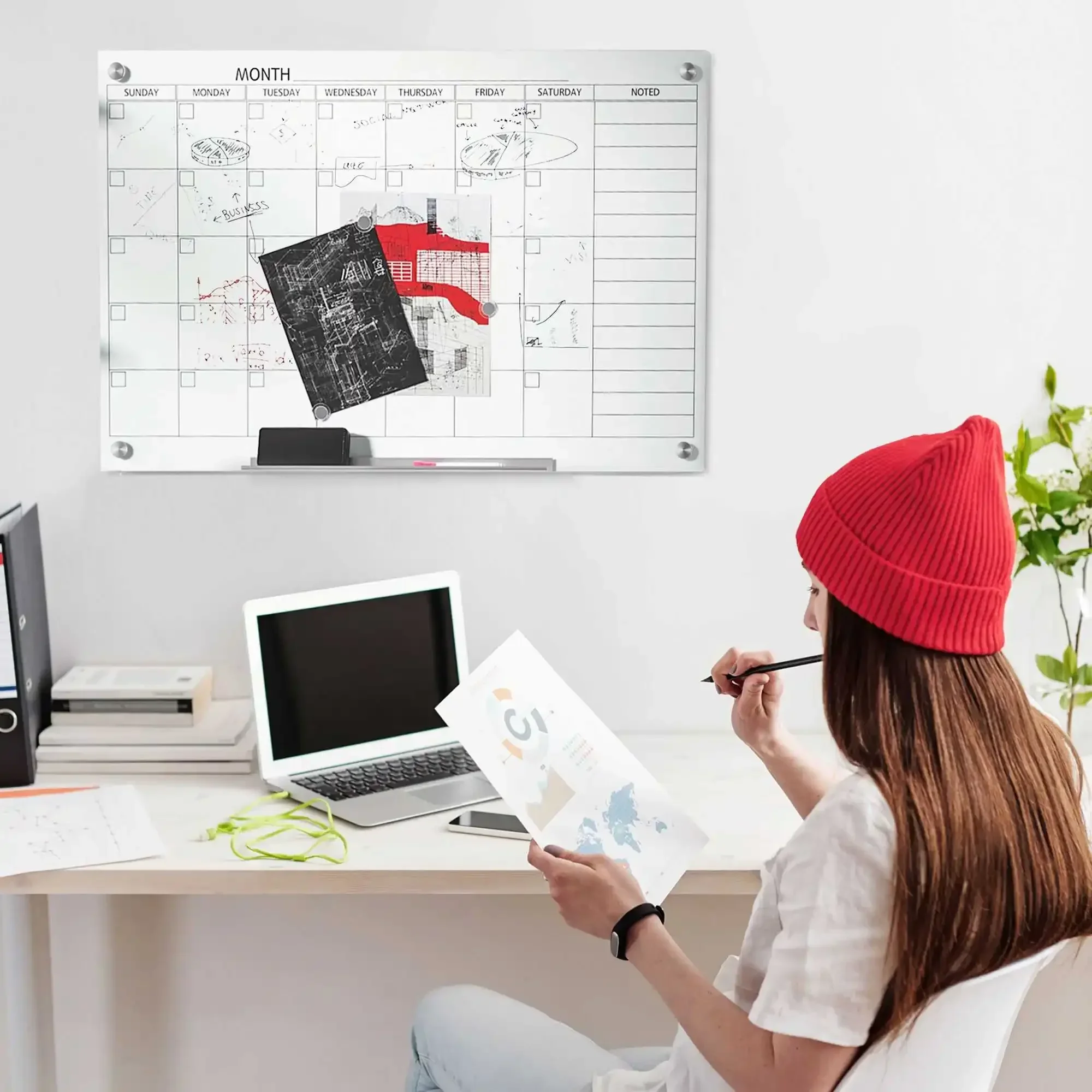 Glass whiteboard, notepad wall sticker, weekly planner, includes pen holder, 4 markers and eraser, 90x60 cm