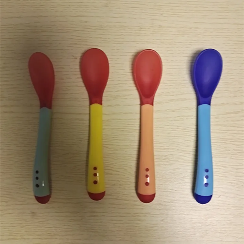 Silicone Feeding Spoon 1pc Safety Silicone Temperature Sensing Spoon for Baby Toddler Self Feeding Test Food Temperature Infant Flatware