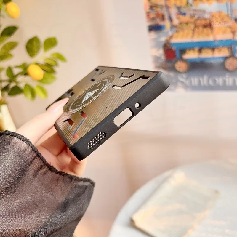 Shockproof Matte Magnetic Heat Dissipation Case with Magsafe Hard Protection