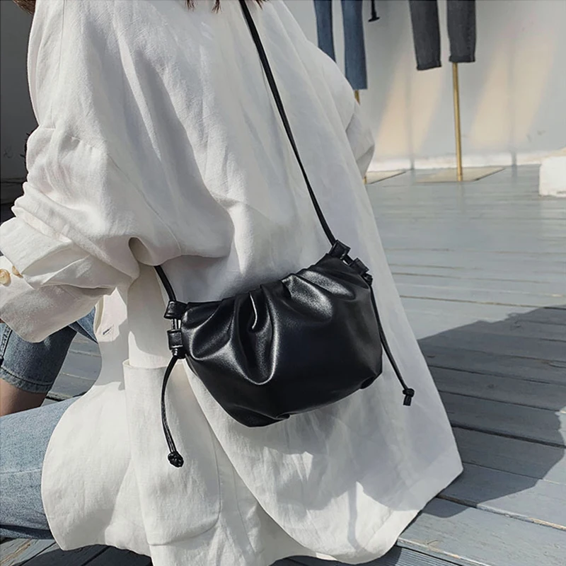 

Messenger Bag Cute Cloud Bag Female Crossbody Shoulder Clutch Pouch Fashion Retro Women Simple PU Leather Handbag