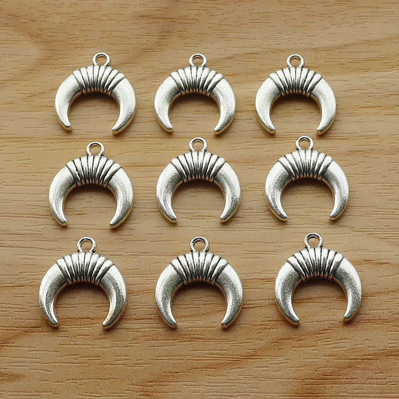 

20 Pieces Tibetan Silver Crescent Moon Bulk Pendants Charms For DIY Bracelet Earrings Jewellery Making Accessories 16x17mm