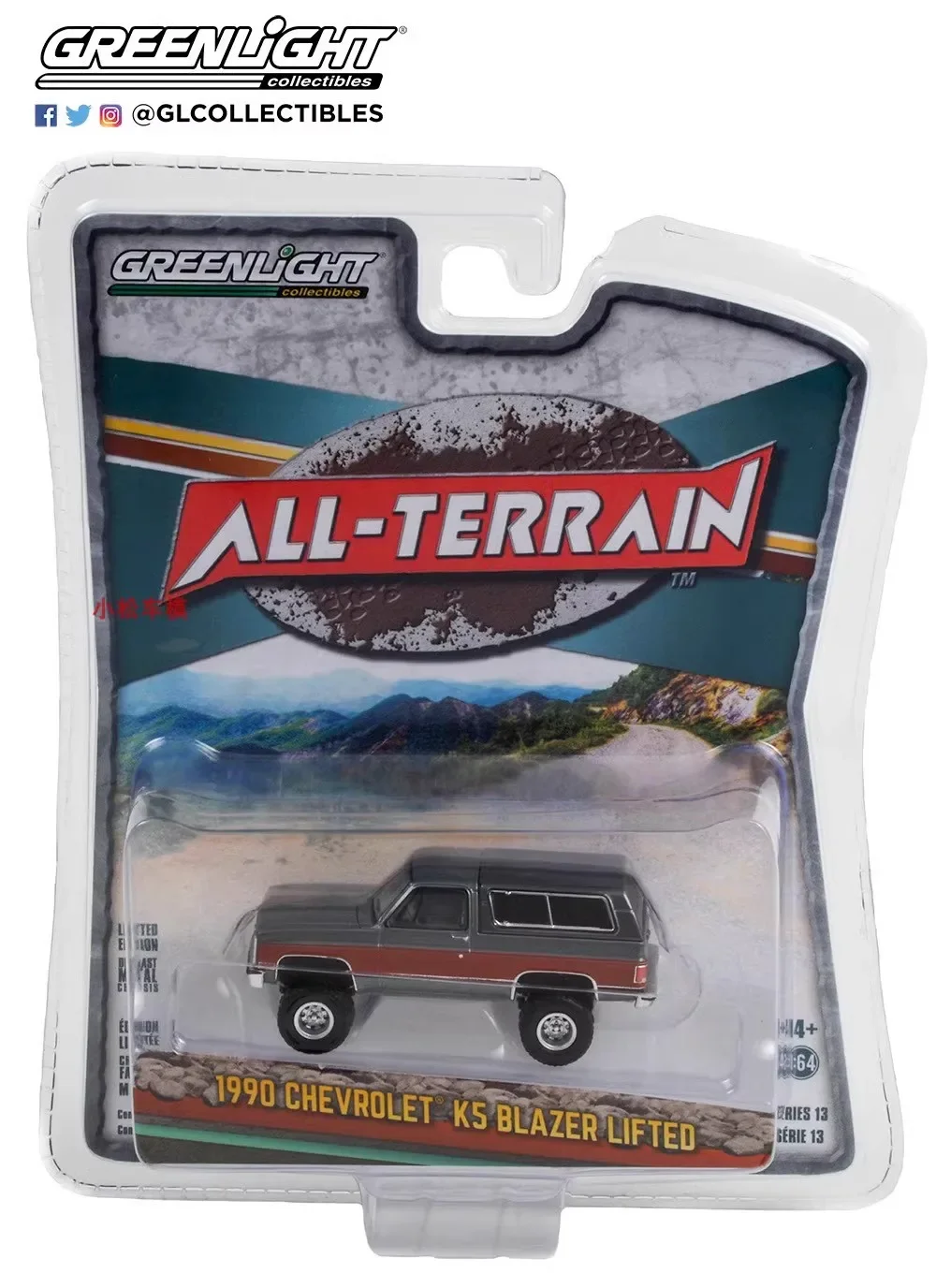 

Модель автомобиля из литого металлического сплава 1:64 1990 для Chevrolet K5 Blazer