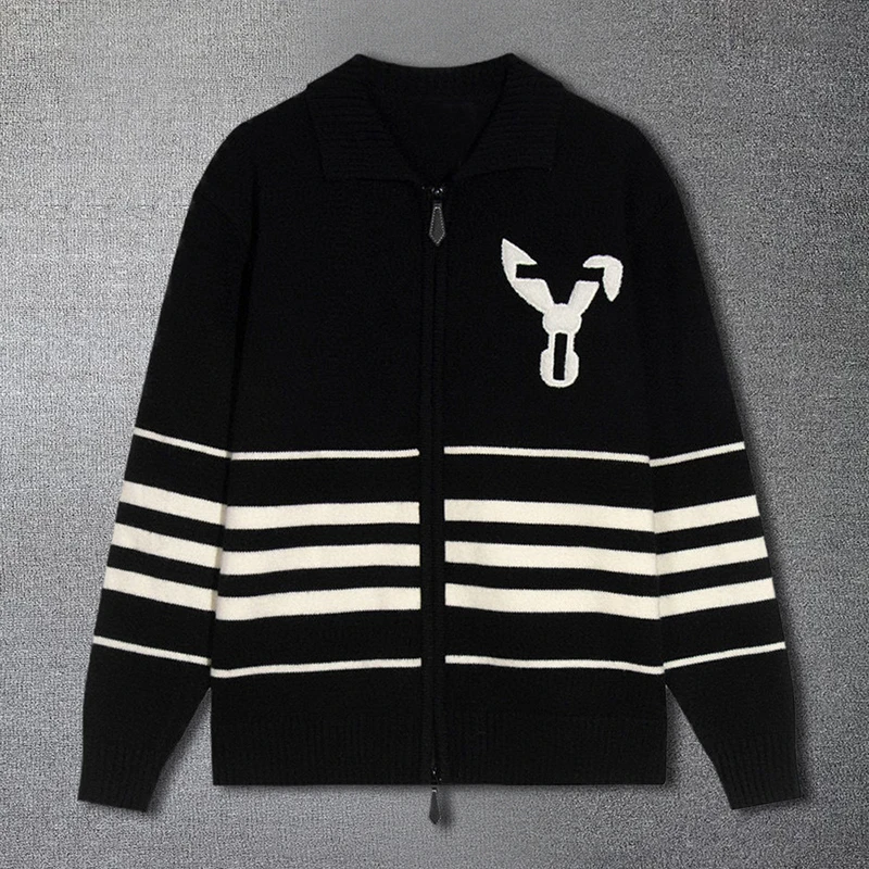 

High Quality Knit Cardigan Jacket Sweater Autumn Black White Stripe Contrast Print Pattern Cardigan Men Korean Sweater Coat
