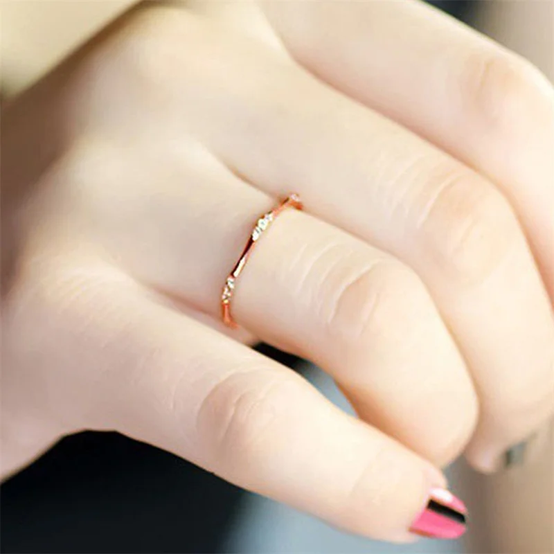 2025 Fashion Style Minimalist Huitan ring, suitable for women and Fiat, brass frame, geometric pattern, fashionable style_voghion.com
