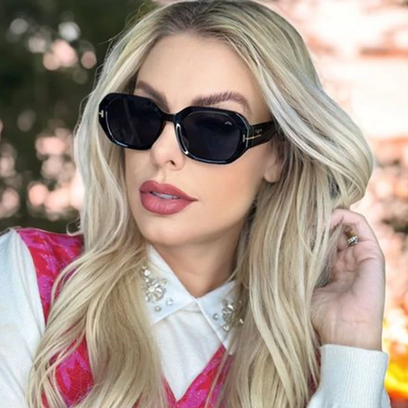 

Brand Polygonal Sunglasses Ladies Retro Square Big Frame Purple Pink Sunglasses for Women Luxury Design Driving Travel Eyewear