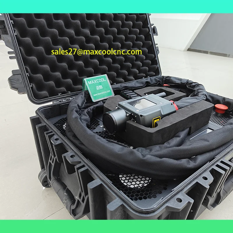 Portable 300W 500W Pulsed Laser Cleaning Machine For Rust Paint Oil Removal Portable Laser Cleaner 100W 200W