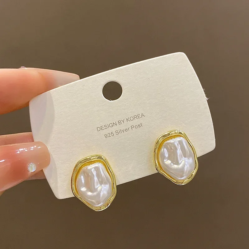 Geometric Irregular Round Pearl Earrings For Women Unusual Irregular Gold Color Metal Side Boho Trendy Jewelry Gift
